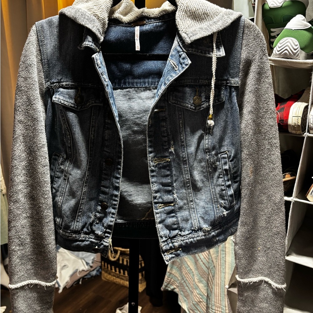 Free People Women’s Knit Hoodie Distressed FP Denim Jacket Navy XS (oversized) - Picture 3 of 4